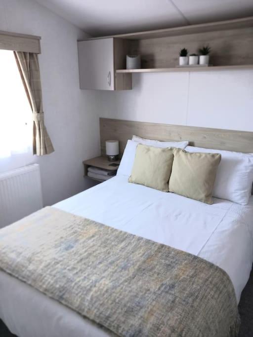 Sea Breeze, Modern, Cosy Holiday Home Haverigg Eksteriør bilde