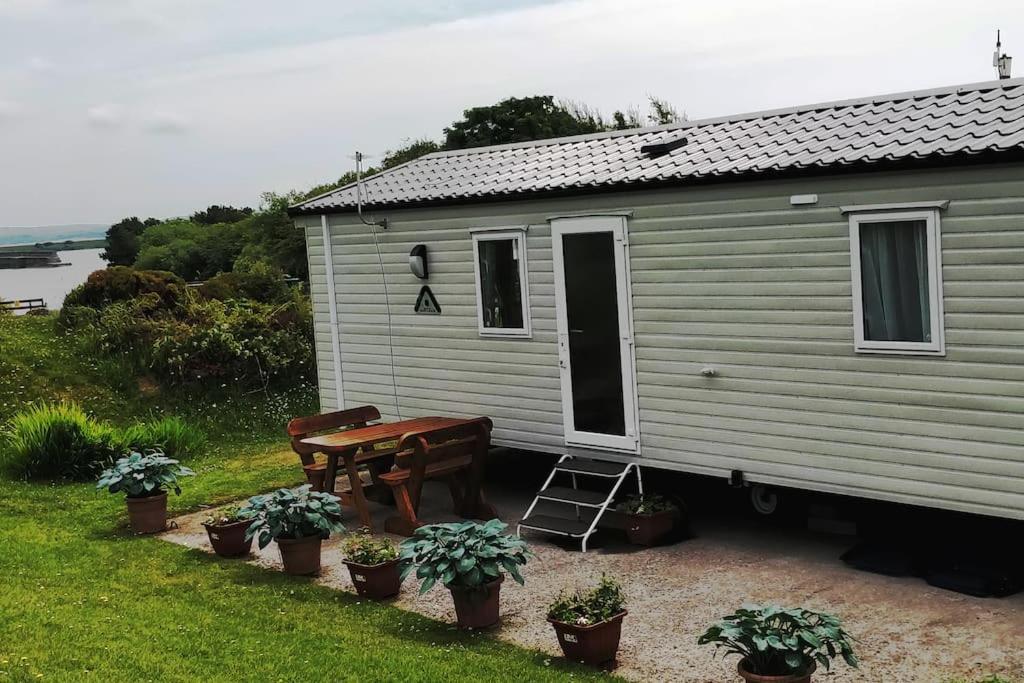 Sea Breeze, Modern, Cosy Holiday Home Haverigg Eksteriør bilde
